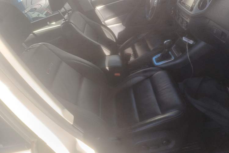 Used Volkswagen Tiguan 2014 1.8TSI Automatic 2WD 30th Anniversary Edition Right Front Seat