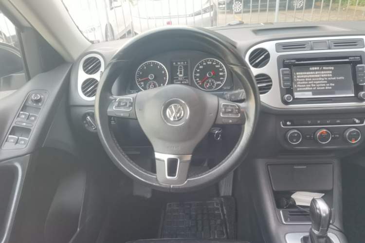 Used Volkswagen Tiguan 2014 1.8TSI Automatic 2WD 30th Anniversary Edition Steering Wheel