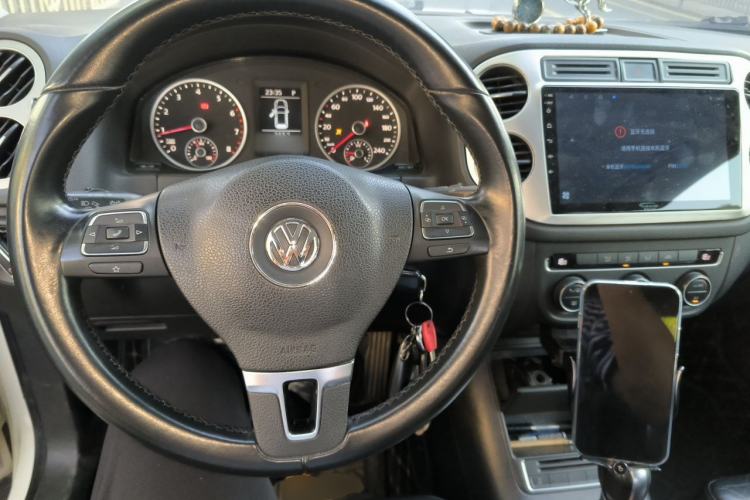Used Volkswagen Tiguan 2014 1.8TSI Automatic 2WD 30th Anniversary Edition Steering Wheel