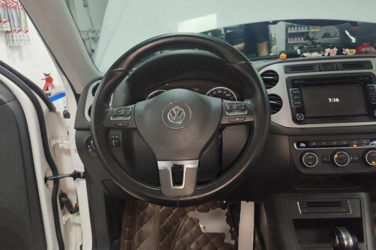 Used Volkswagen Tiguan 2014 1.8TSI Automatic 2WD 30th Anniversary Edition Steering Wheel