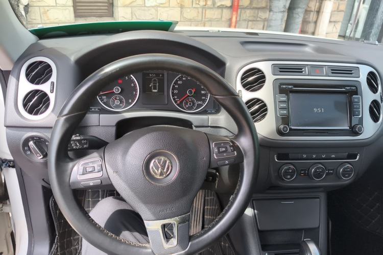 Used Volkswagen Tiguan 2014 1.8TSI Automatic 2WD 30th Anniversary Edition Steering Wheel