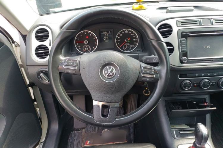 Used Volkswagen Tiguan 2014 1.8TSI Automatic 2WD 30th Anniversary Edition Steering Wheel
