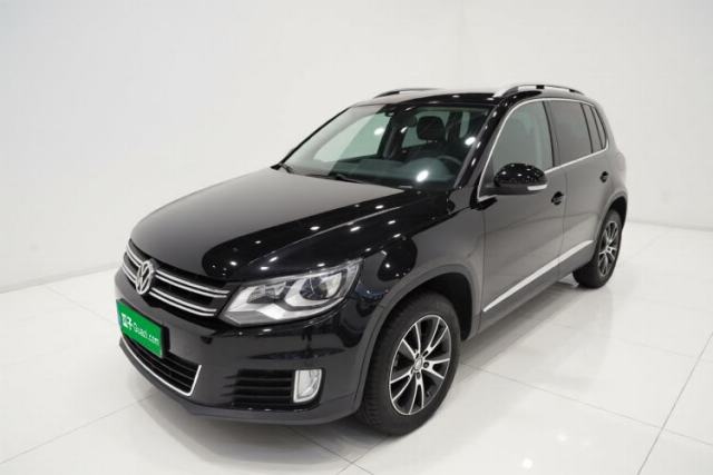 Volkswagen Tiguan 2015 1.8TSI Automatic Two-Wheel Drive Luxury Model с пробегом