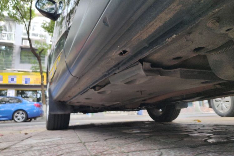 Used Volkswagen Tiguan 2015 2.0 TSI Automatic All-Wheel Drive Flagship Edition Chassis Rear Left