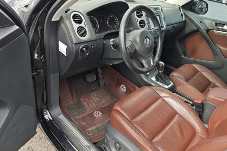 Used Volkswagen Tiguan 2015 1.8TSI Automatic All-Wheel-Drive Luxury Model Driver Seat