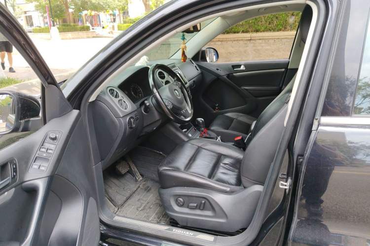 Used Volkswagen Tiguan 2015 1.8TSI Automatic Two-Wheel Drive Luxury Model Driver Seat