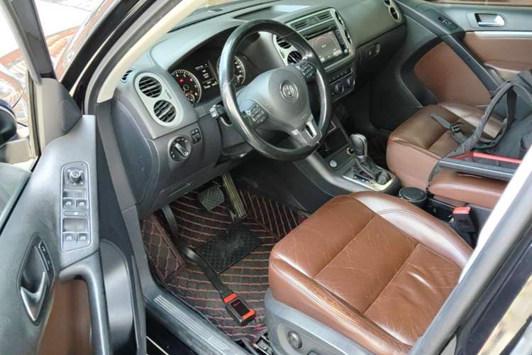 Used Volkswagen Tiguan 2015 1.8TSI Automatic Two-Wheel Drive Luxury Model Driver Seat