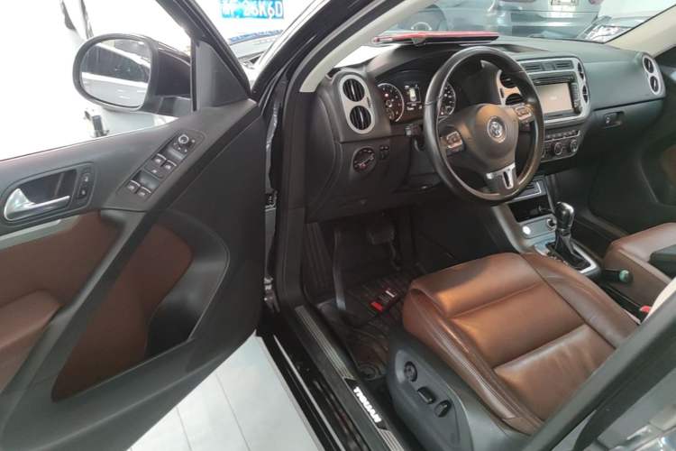 Used Volkswagen Tiguan 2015 1.8TSI Automatic Two-Wheel Drive Luxury Model Driver Seat