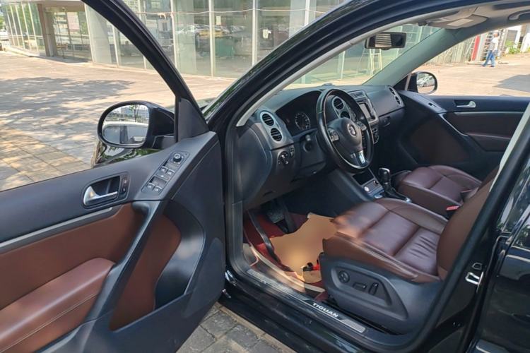 Used Volkswagen Tiguan 2015 1.8TSI Automatic Two-Wheel Drive Luxury Model Driver Seat
