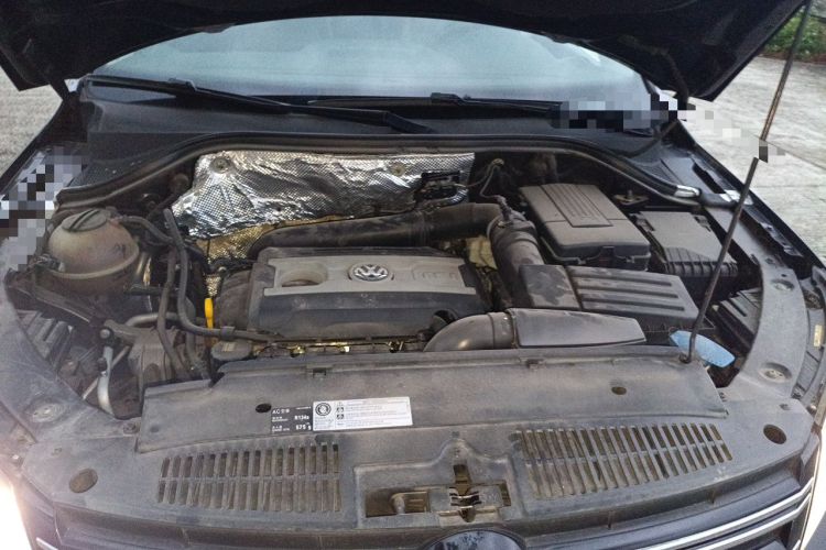 Used Volkswagen Tiguan 2015 1.8TSI Automatic Two-Wheel Drive Luxury Model Engine Bay
