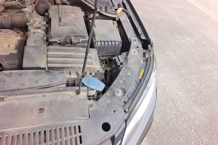 Used Volkswagen Tiguan 2015 1.8TSI Automatic Two-Wheel Drive Comfort Edition Engine Bay Left