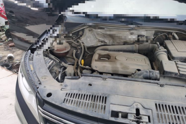 Used Volkswagen Tiguan 2015 1.8TSI Automatic Two-Wheel Drive Trend Edition Engine Bay Right