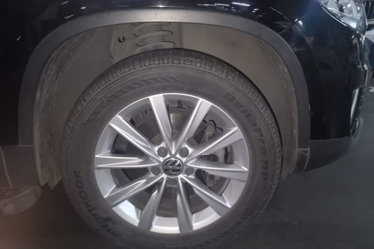 Used Volkswagen Tiguan 2015 1.8TSI Automatic All-Wheel Drive Style Vision Edition Exterior 1
