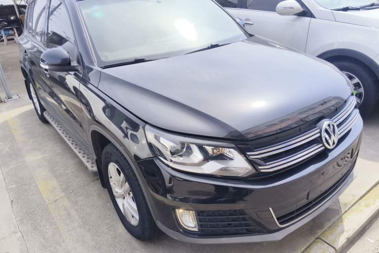 Used Volkswagen Tiguan 2015 1.8TSI Automatic Two-Wheel Drive Trend Edition Exterior 1