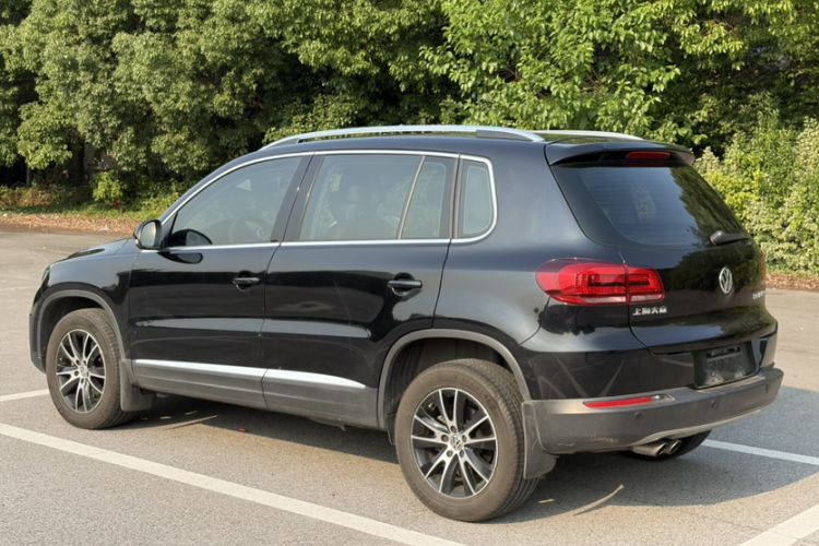 Used Volkswagen Tiguan 2015 1.8TSI Automatic Two-Wheel Drive Luxury Model Exterior 1