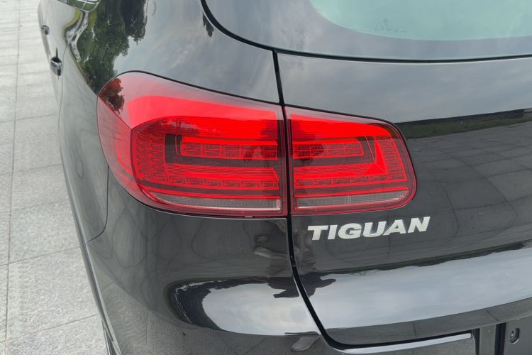 Used Volkswagen Tiguan 2015 2.0 TSI Comfort Edition Exterior 13