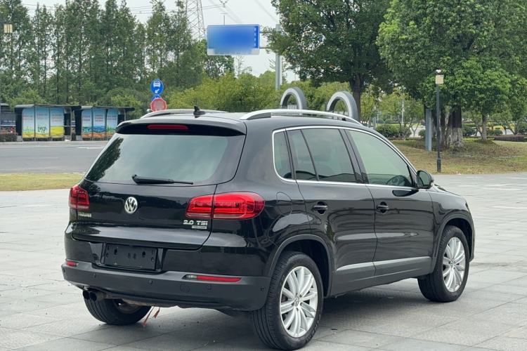 Used Volkswagen Tiguan 2015 2.0 TSI Comfort Edition Exterior 3