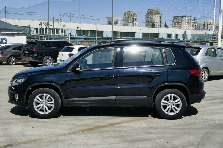 Used Volkswagen Tiguan 2015 1.8TSI Automatic Two-Wheel Drive Trend Edition Exterior 3
