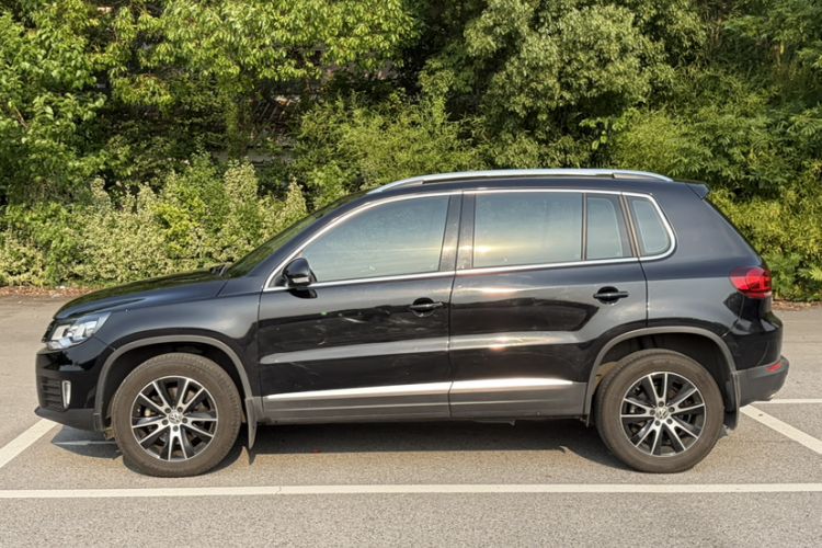 Used Volkswagen Tiguan 2015 1.8TSI Automatic Two-Wheel Drive Luxury Model Exterior 3