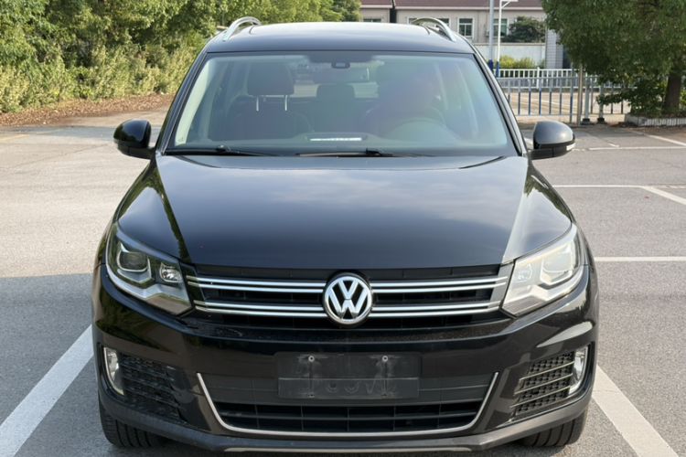 Used Volkswagen Tiguan 2015 1.8TSI Automatic Two-Wheel Drive Luxury Model Exterior 4