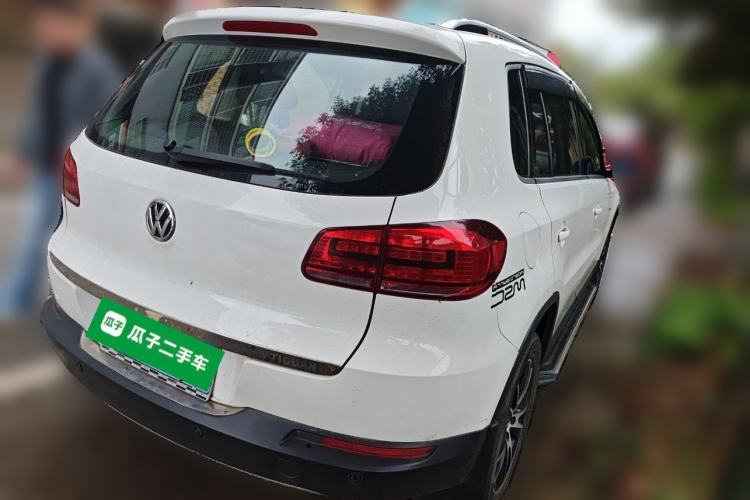 Used Volkswagen Tiguan 2015 1.8TSI Automatic Two-Wheel Drive Luxury Model Exterior 5