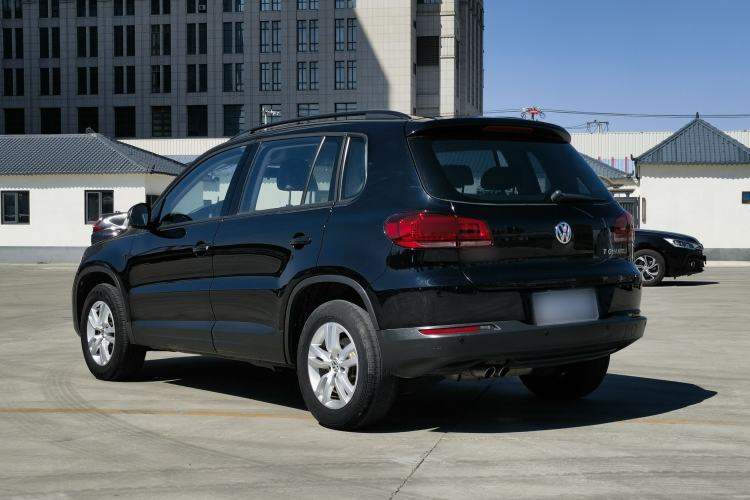 Used Volkswagen Tiguan 2015 1.8TSI Automatic Two-Wheel Drive Trend Edition Exterior 5