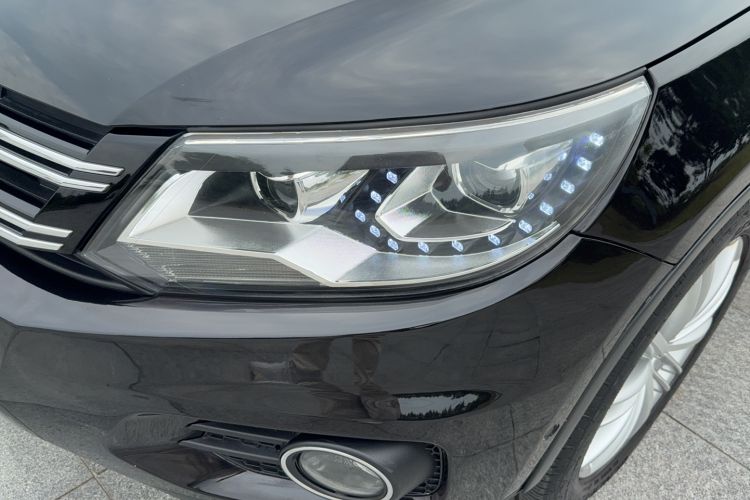 Used Volkswagen Tiguan 2015 2.0 TSI Comfort Edition Exterior 8