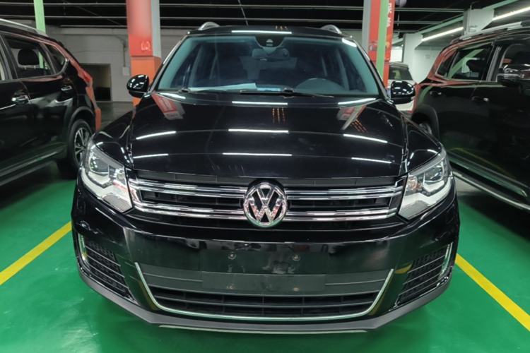 Used Volkswagen Tiguan 2015 1.8TSI Automatic All-Wheel-Drive Luxury Model Front