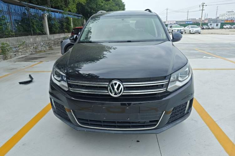 Used Volkswagen Tiguan 2015 1.8TSI Automatic Two-Wheel Drive Trend Edition Front