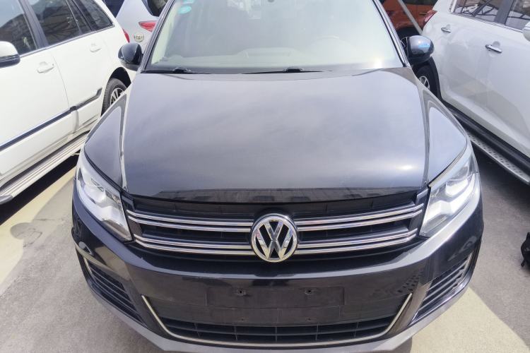 Used Volkswagen Tiguan 2015 1.8TSI Automatic Two-Wheel Drive Trend Edition Front