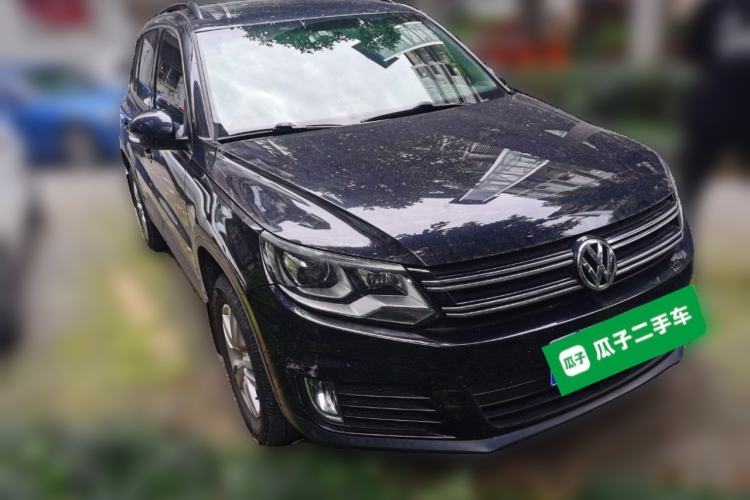 Used Volkswagen Tiguan 2015 1.8TSI Automatic Two-Wheel Drive Trend Edition Front Right 45 Deg