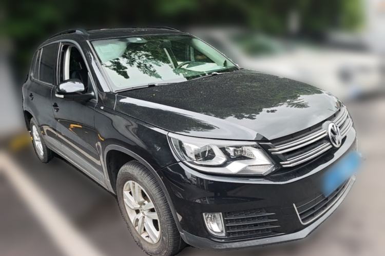 Used Volkswagen Tiguan 2015 1.8TSI Automatic Two-Wheel Drive Trend Edition Front Right 45 Deg