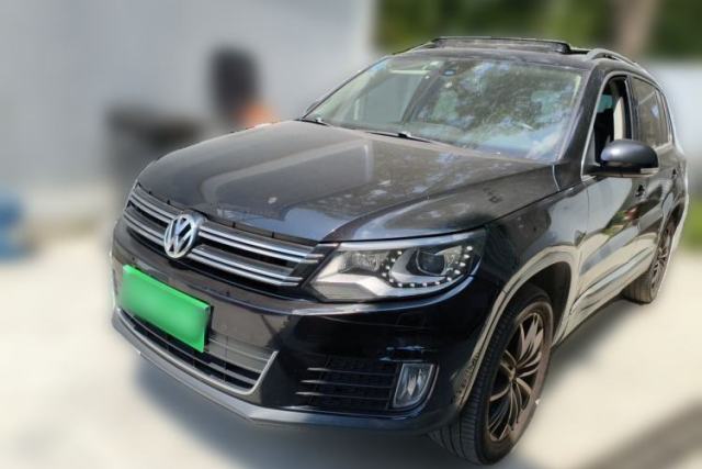 Used Volkswagen Tiguan 2015 2.0 TSI Automatic All-Wheel Drive Flagship Edition