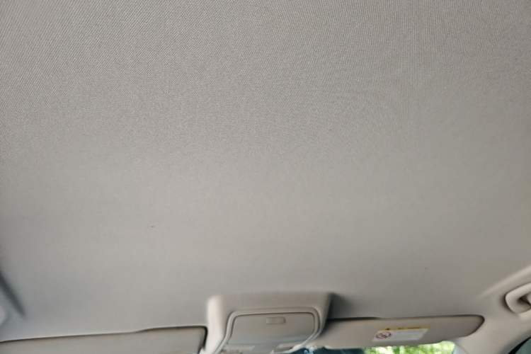 Used Volkswagen Tiguan 2015 1.8TSI Automatic Two-Wheel Drive Trend Edition Headliner