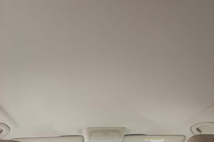 Used Volkswagen Tiguan 2015 1.8TSI Automatic Two-Wheel Drive Comfort Edition Headliner
