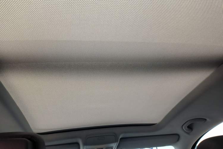 Used Volkswagen Tiguan 2015 2.0 TSI Comfort Edition Headliner