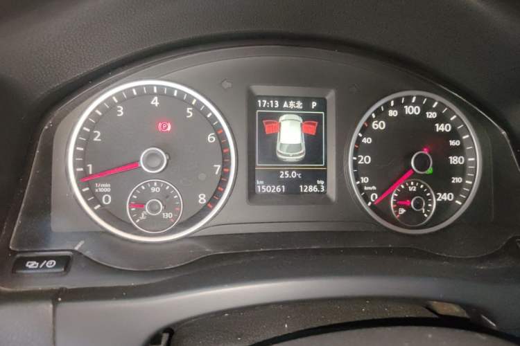 Used Volkswagen Tiguan 2015 1.8TSI Automatic Two-Wheel Drive Luxury Model Instrument Cluster