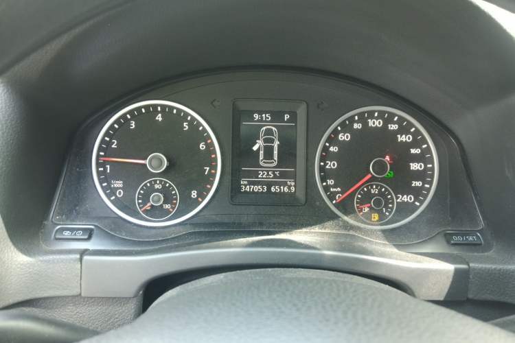 Used Volkswagen Tiguan 2015 1.8TSI Automatic Two-Wheel Drive Trend Edition Instrument Cluster