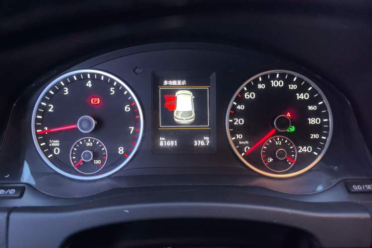 Used Volkswagen Tiguan 2015 1.8TSI Automatic All-Wheel-Drive Luxury Model Instrument Cluster