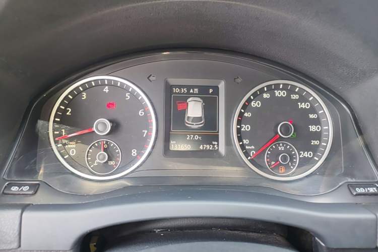 Used Volkswagen Tiguan 2015 1.8TSI Automatic Two-Wheel Drive Luxury Model Instrument Cluster