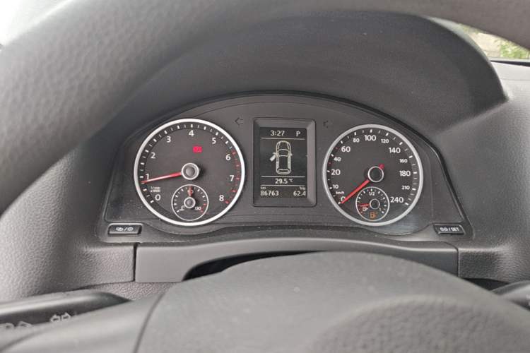 Used Volkswagen Tiguan 2015 1.8TSI Automatic Two-Wheel Drive Trend Edition Instrument Cluster