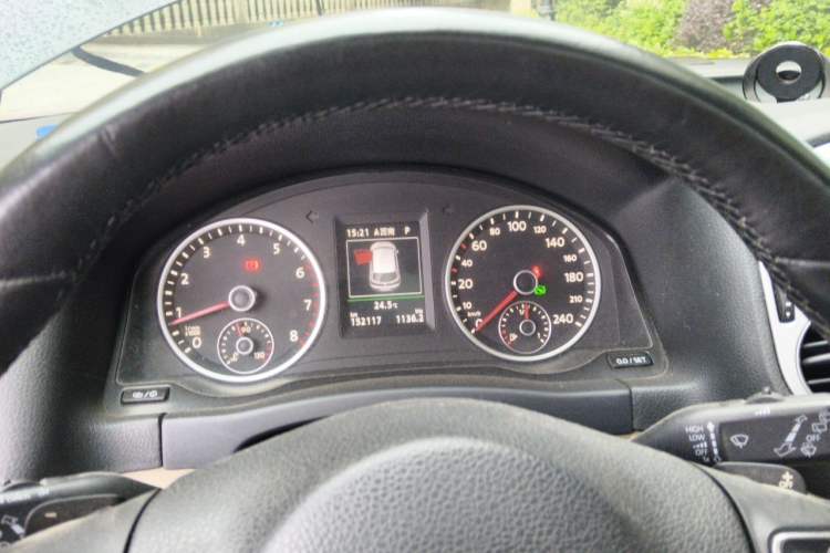 Used Volkswagen Tiguan 2015 1.8TSI Automatic Two-Wheel Drive Luxury Model Instrument Cluster