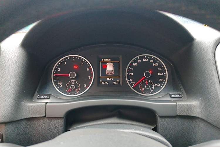 Used Volkswagen Tiguan 2015 1.8TSI Automatic Two-Wheel Drive Luxury Model Instrument Cluster
