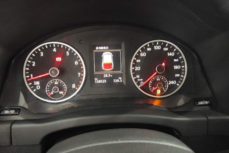 Used Volkswagen Tiguan 2015 1.8TSI Automatic Two-Wheel Drive Luxury Model Instrument Cluster