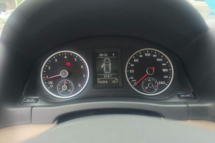 Used Volkswagen Tiguan 2015 1.8TSI Automatic Two-Wheel Drive Comfort Edition Instrument Cluster