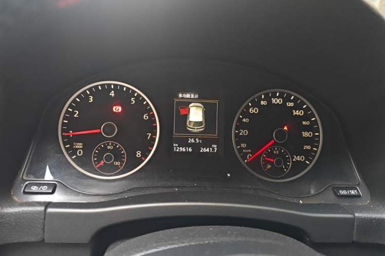 Used Volkswagen Tiguan 2015 1.8TSI Automatic Two-Wheel Drive Luxury Model Instrument Cluster