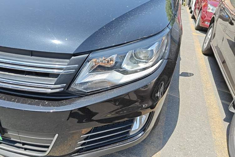 Used Volkswagen Tiguan 2015 1.8TSI Automatic Two-Wheel Drive Luxury Model Left Front Headlight