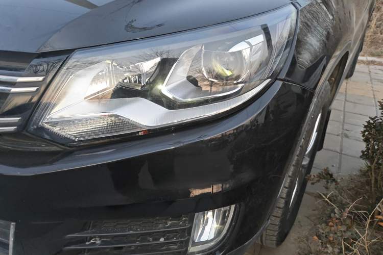 Used Volkswagen Tiguan 2015 1.8TSI Automatic Two-Wheel Drive Comfort Edition Left Front Headlight