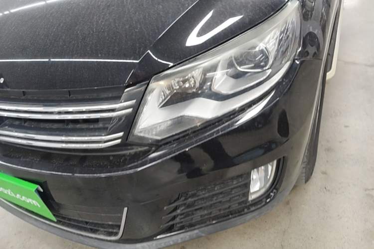Used Volkswagen Tiguan 2015 1.8TSI Automatic Two-Wheel Drive Comfort Edition Left Front Headlight
