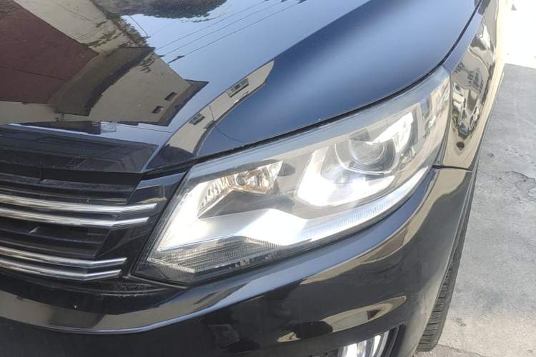 Used Volkswagen Tiguan 2015 1.8TSI Automatic Two-Wheel Drive Comfort Edition Left Front Headlight